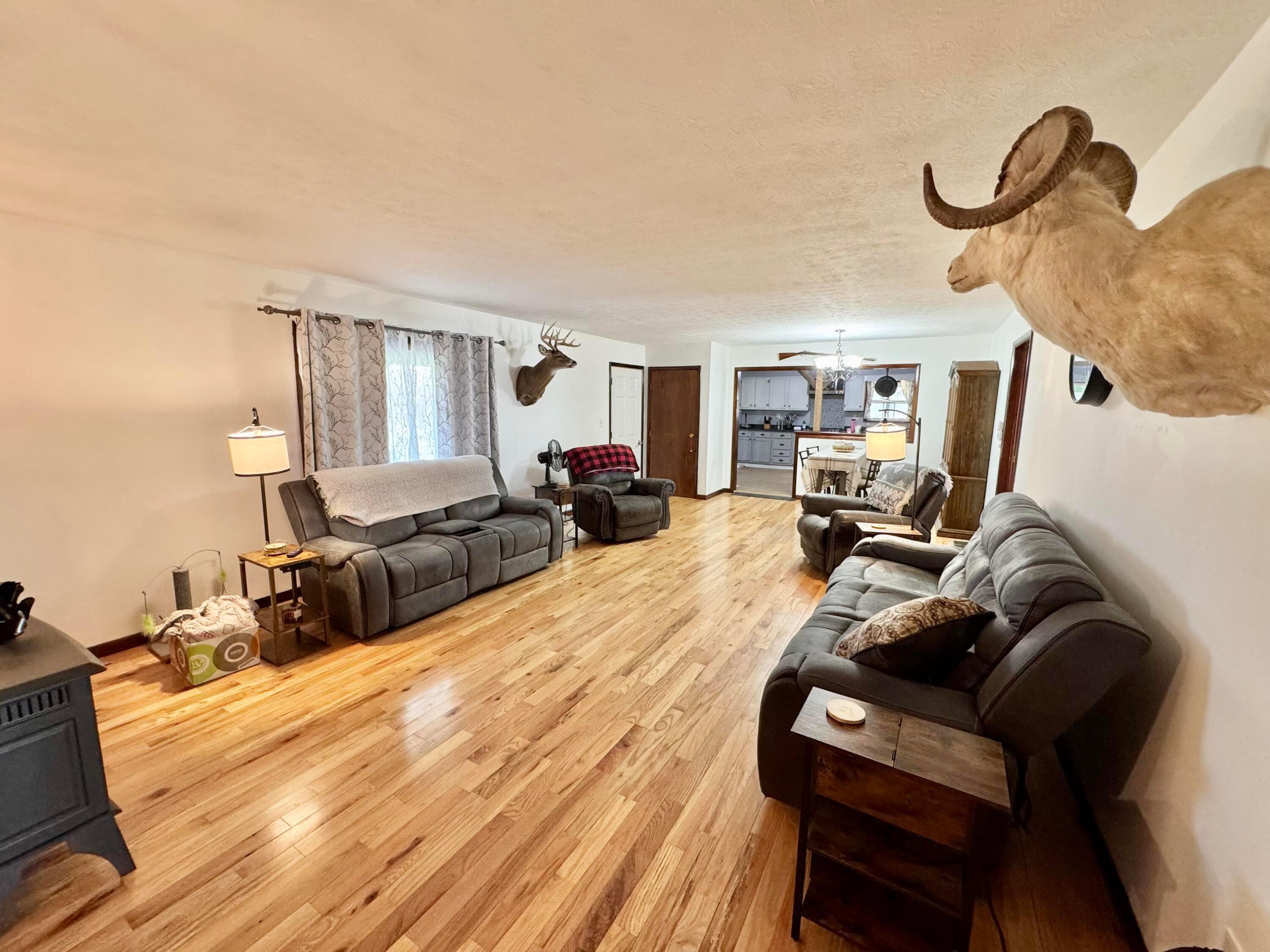 7899 Township Road 390