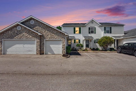 Photo of 4696 Shalers Drive 52B #52B, Columbus, OH 43228 (MLS # 226023570)