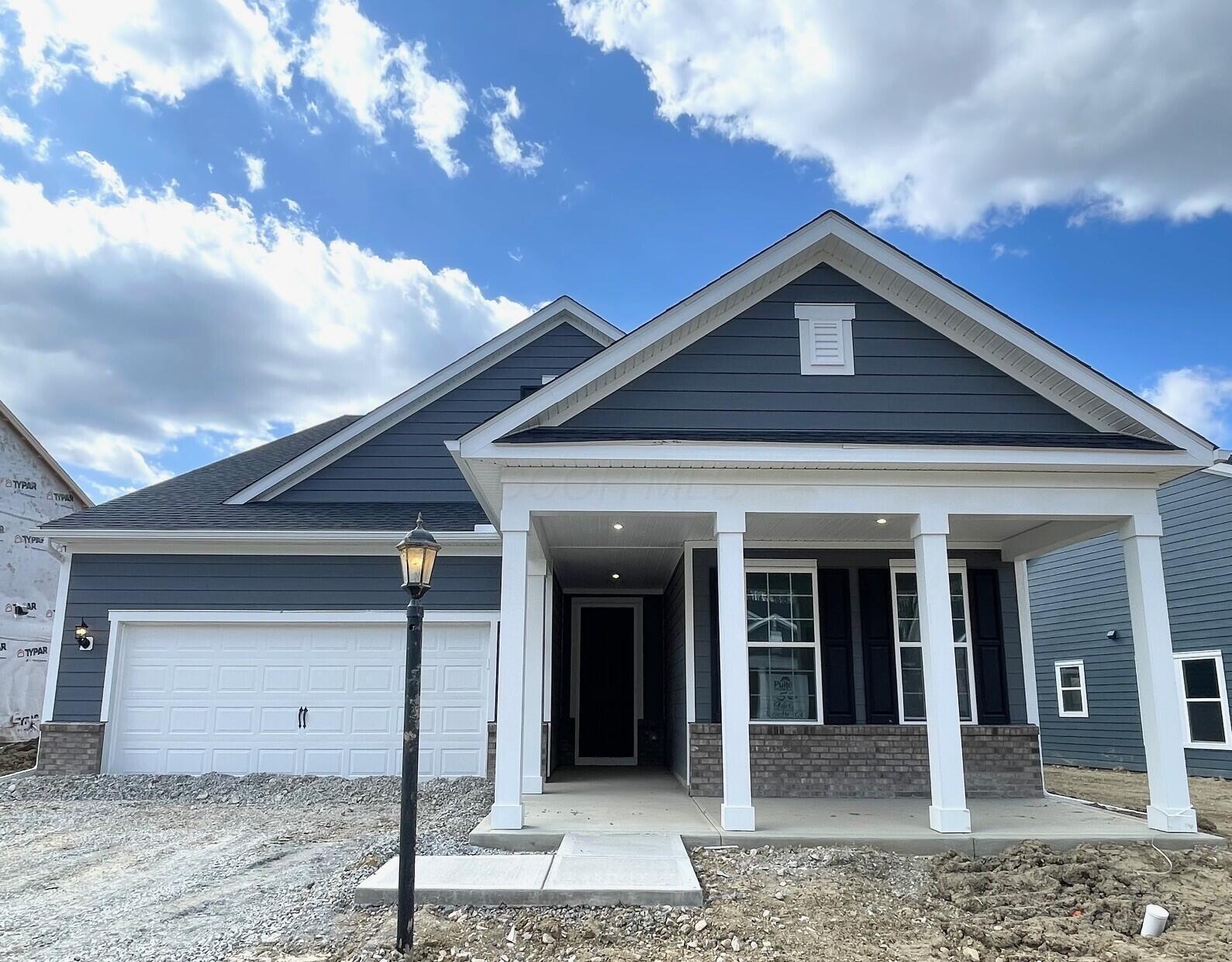 960 Oldcastle Road, Lewis Center, Ohio image 1
