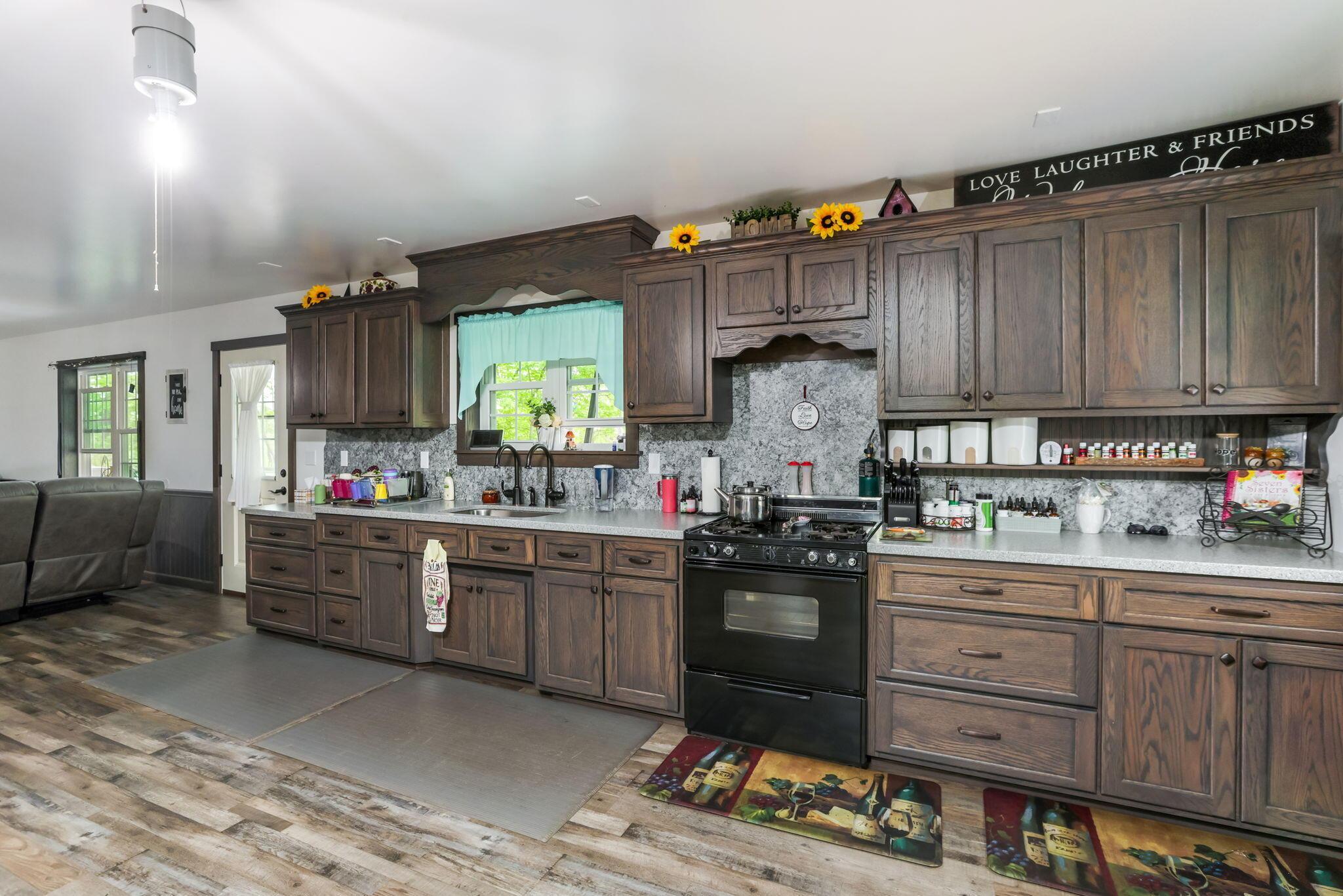 1150 Courtney Mccoy Road, Oak Hill, Ohio image 19