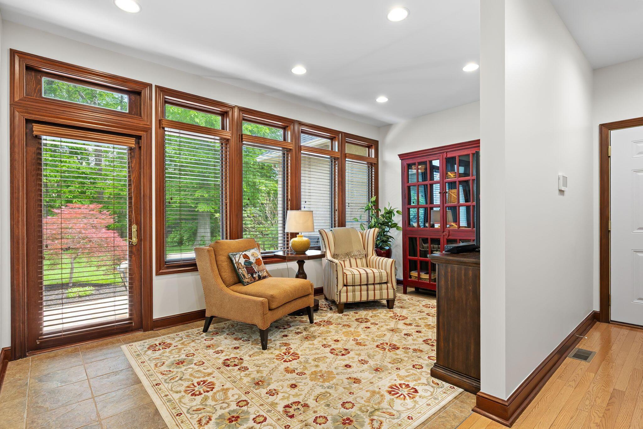 12443 Brook Forest Circle, Pickerington, Ohio image 32