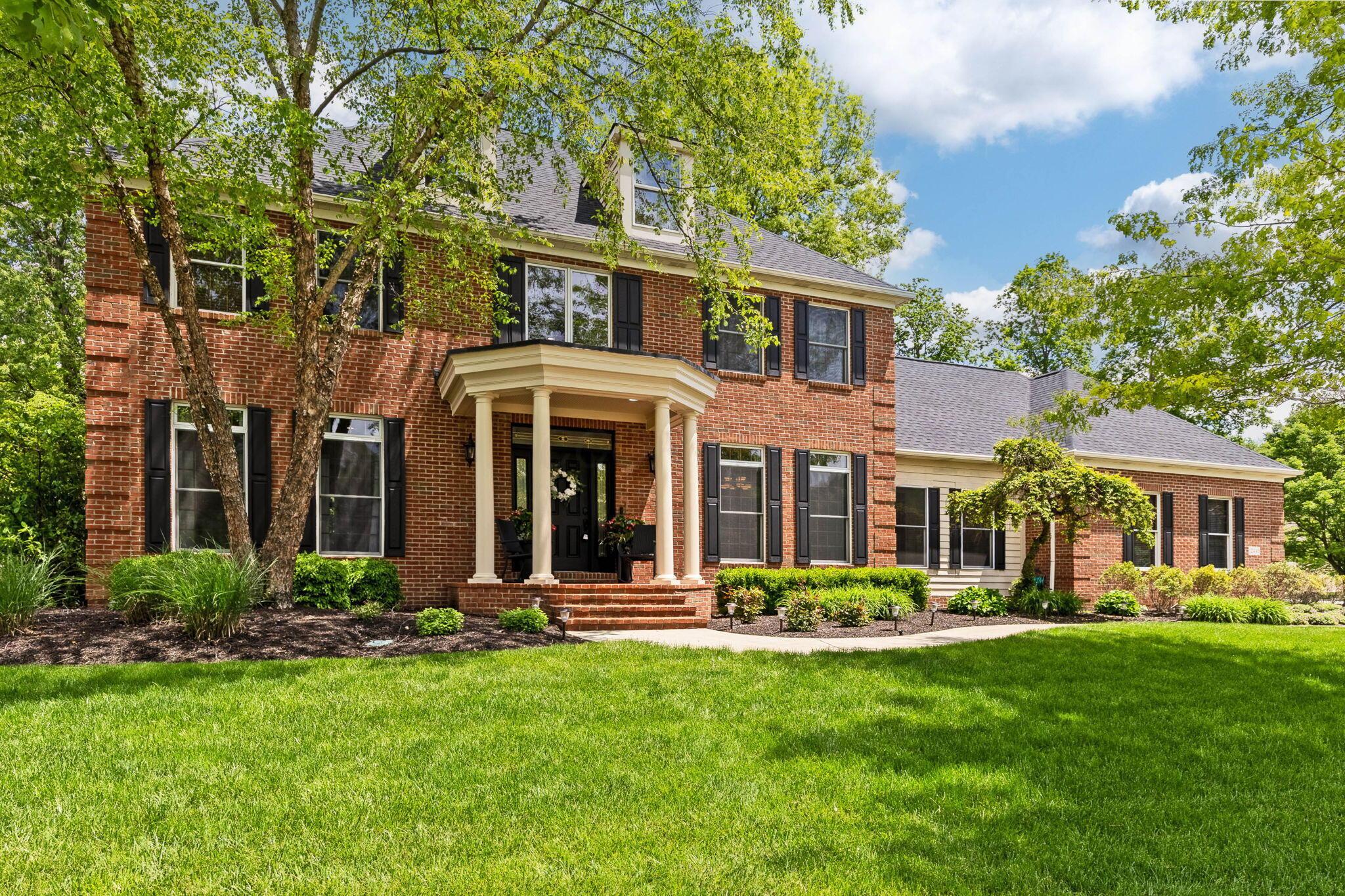12443 Brook Forest Circle, Pickerington, Ohio image 2