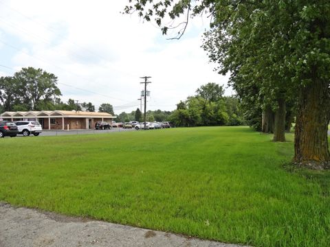 Photo of 1441 S Main Street, Bellefontaine, OH 43311 (MLS # 225036300) Photo of 1441 S Main Street, Bellefontaine, OH 43311 (MLS # 225036300)