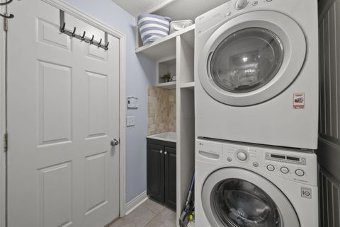 Tiny photo for 1080 Eberton Avenue, Blacklick, OH 43004 (MLS # 225039642)