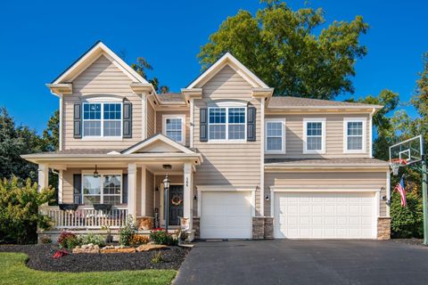 Photo of 166 Split Log Pass, Delaware, OH 43015 (MLS # 225037346)
