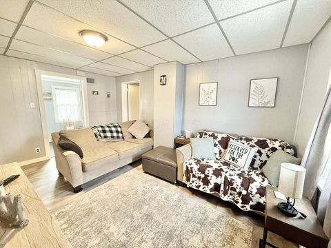 Tiny photo for 302 Chester Street, Mount Vernon, OH 43050 (MLS # 225045952)