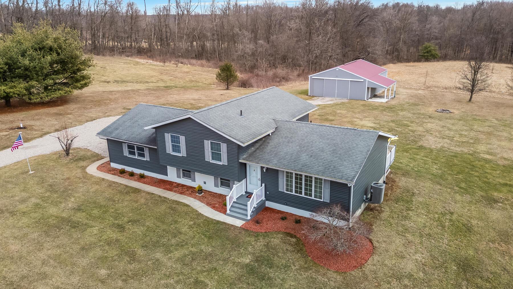 11570 SW Palmer Road, Newark, Ohio image 9
