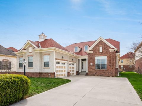 Photo of 7991 Oak Meadow Drive, Dublin, OH 43016 (MLS # 226009334)