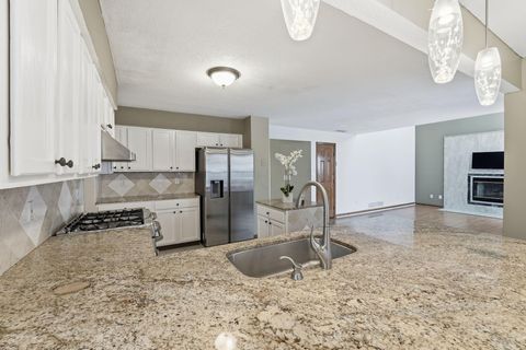 Tiny photo for 5660 Newington Drive, Hilliard, OH 43026 (MLS # 226003104)