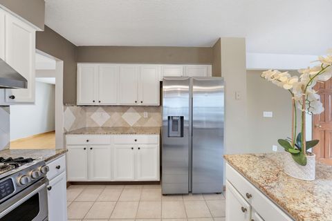 Tiny photo for 5660 Newington Drive, Hilliard, OH 43026 (MLS # 226003104)