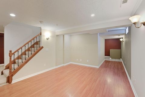 Tiny photo for 5660 Newington Drive, Hilliard, OH 43026 (MLS # 226003104)