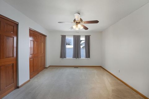 Tiny photo for 5660 Newington Drive, Hilliard, OH 43026 (MLS # 226003104)