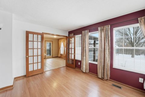 Tiny photo for 5660 Newington Drive, Hilliard, OH 43026 (MLS # 226003104)