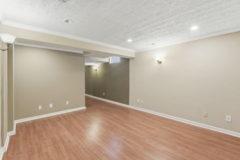 Tiny photo for 5660 Newington Drive, Hilliard, OH 43026 (MLS # 226003104)