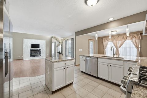 Tiny photo for 5660 Newington Drive, Hilliard, OH 43026 (MLS # 226003104)