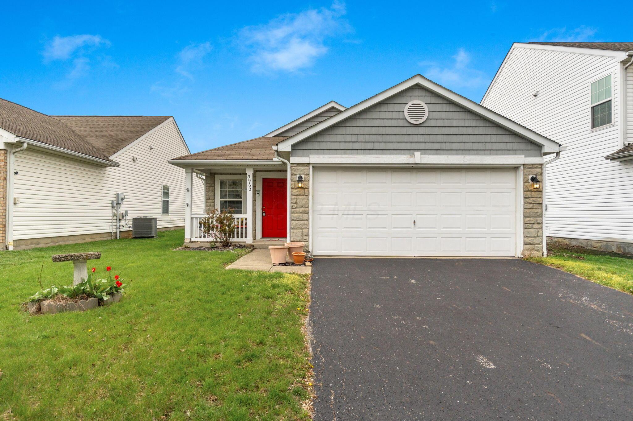 3962 Genteel Drive, Grove City, Ohio image 2