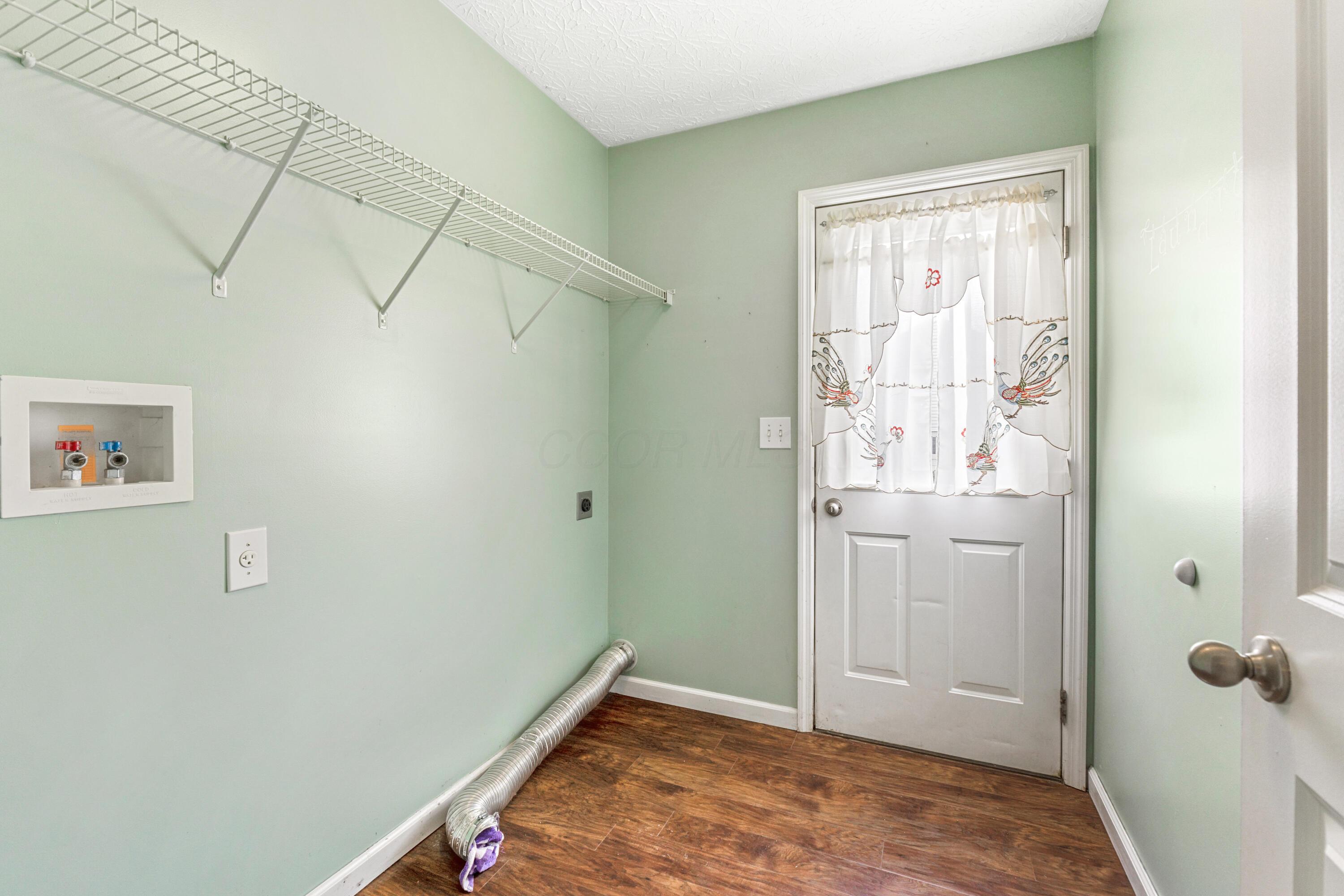 3962 Genteel Drive, Grove City, Ohio image 32