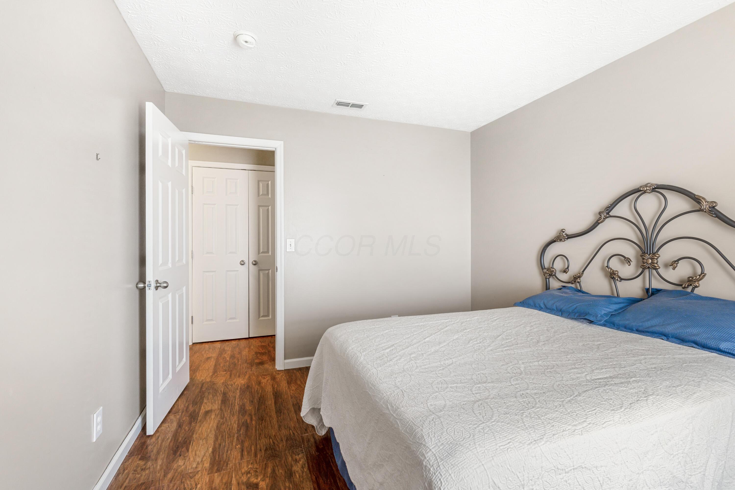 3962 Genteel Drive, Grove City, Ohio image 23