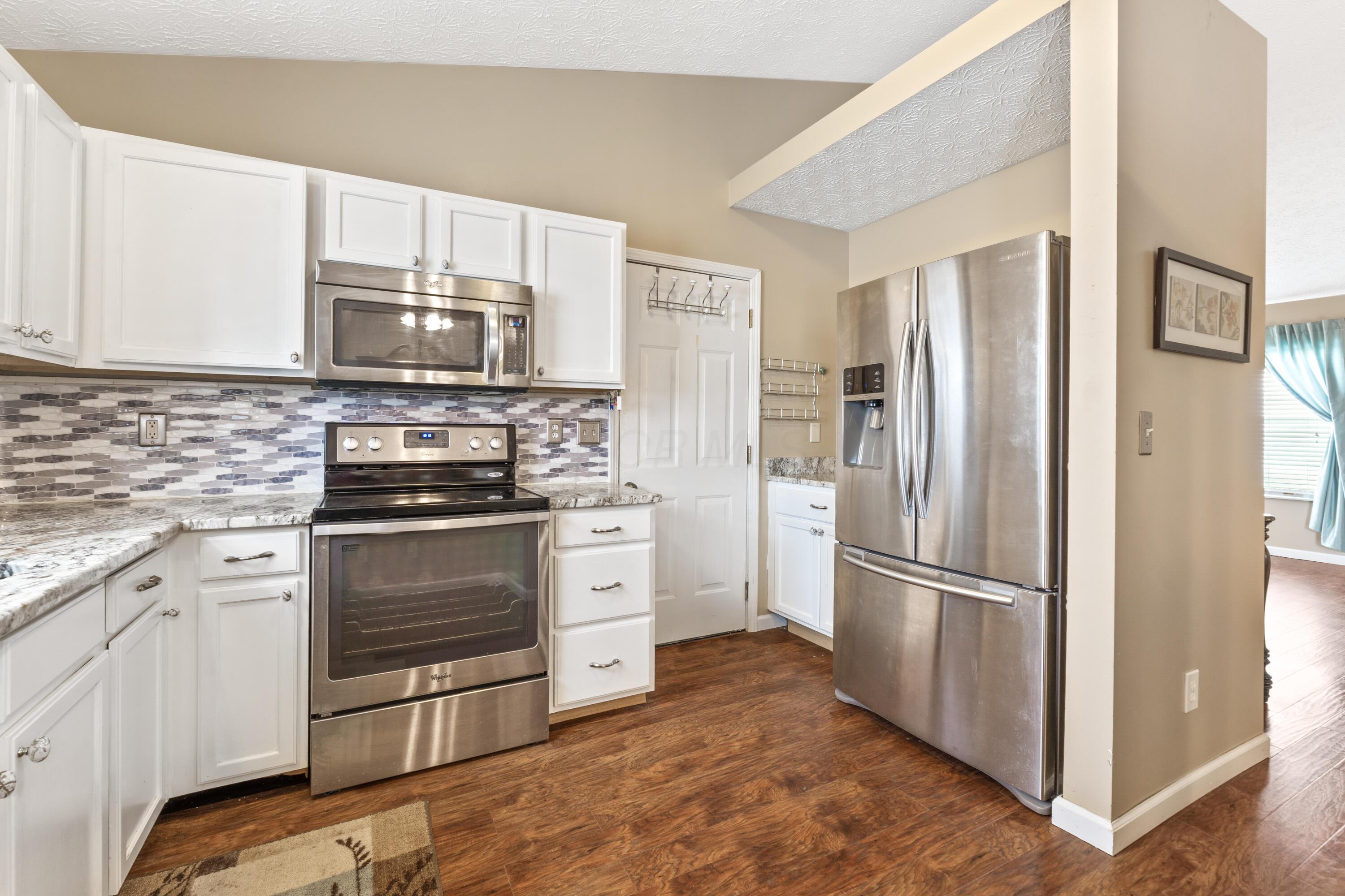 3962 Genteel Drive, Grove City, Ohio image 19