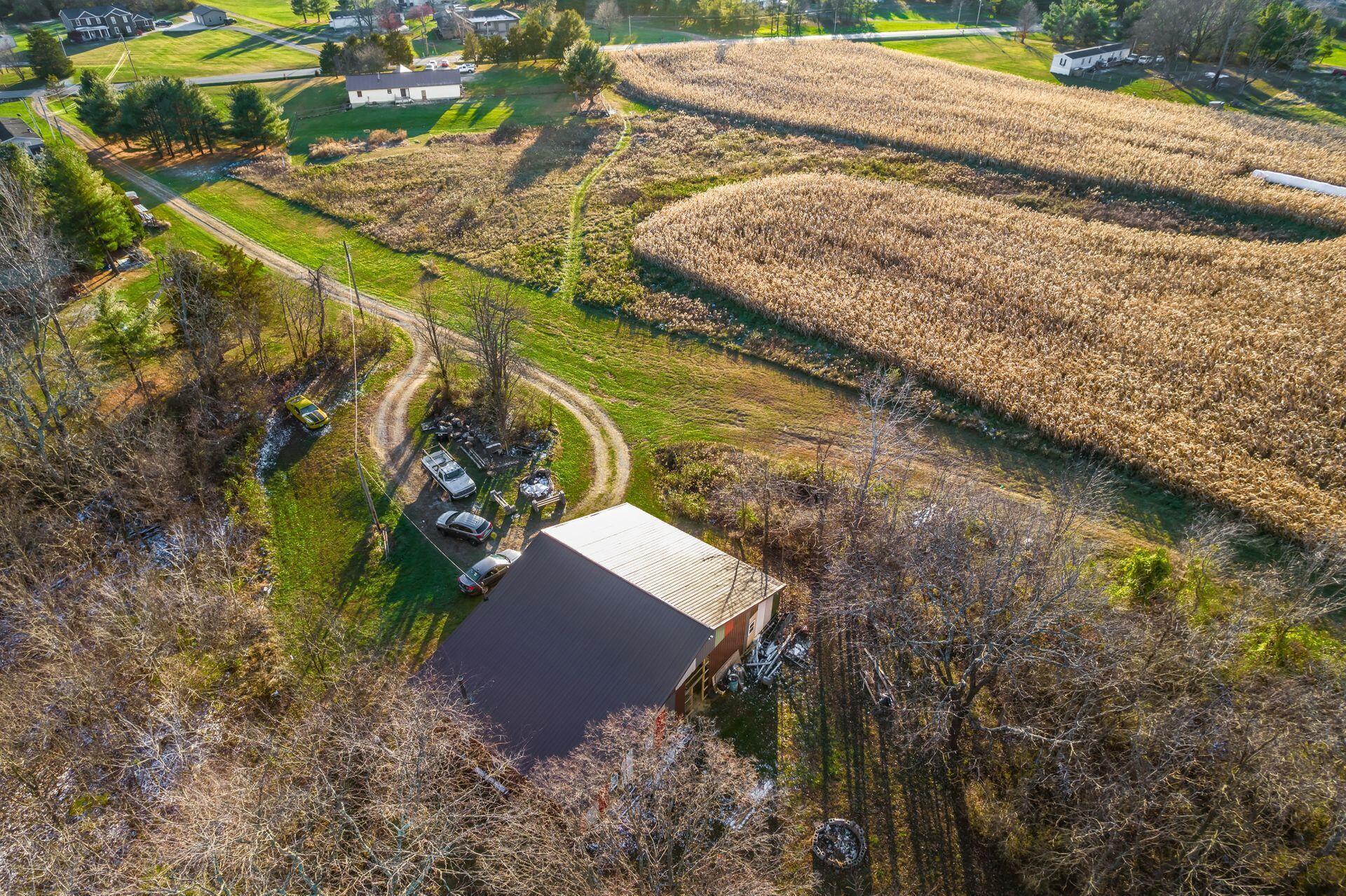 9010 Tarlton Road, Stoutsville, Ohio image 17