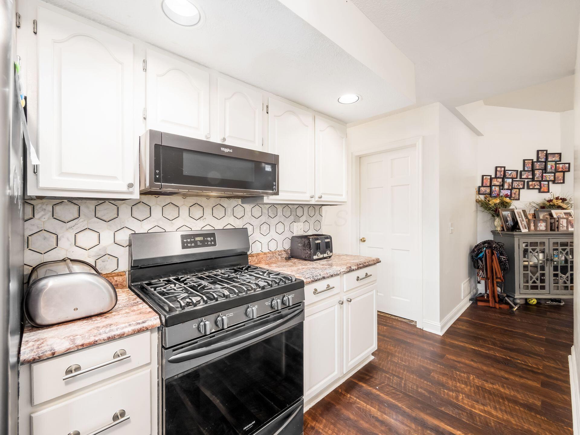 9010 Tarlton Road, Stoutsville, Ohio image 30