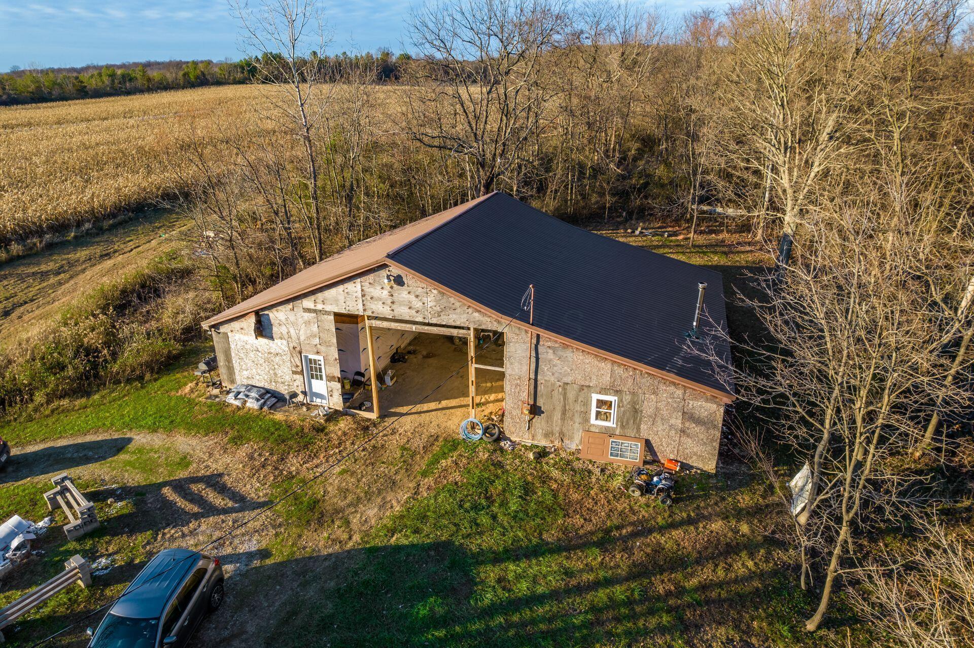 9010 Tarlton Road, Stoutsville, Ohio image 10