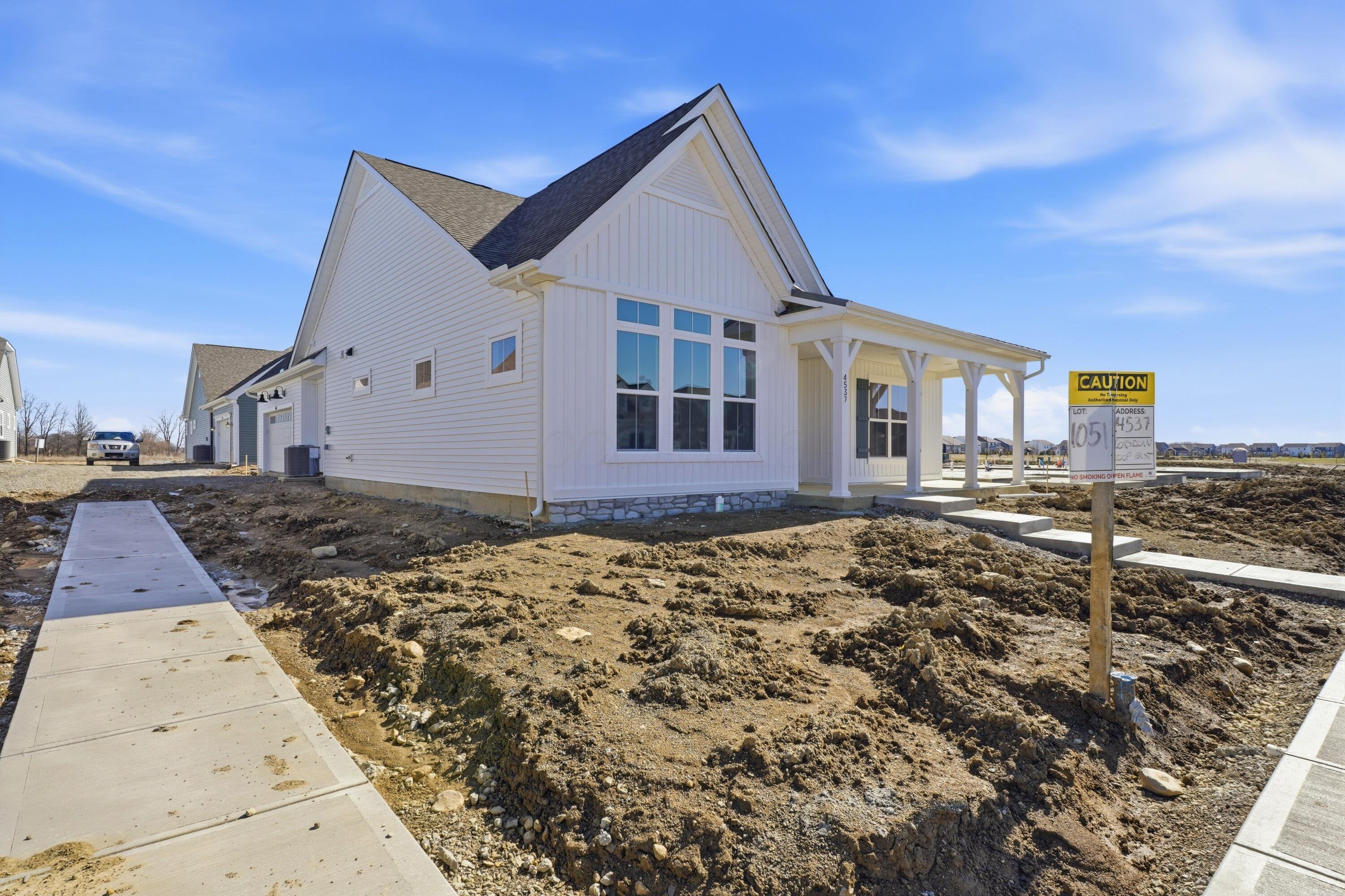 4537 Corsican Loop E