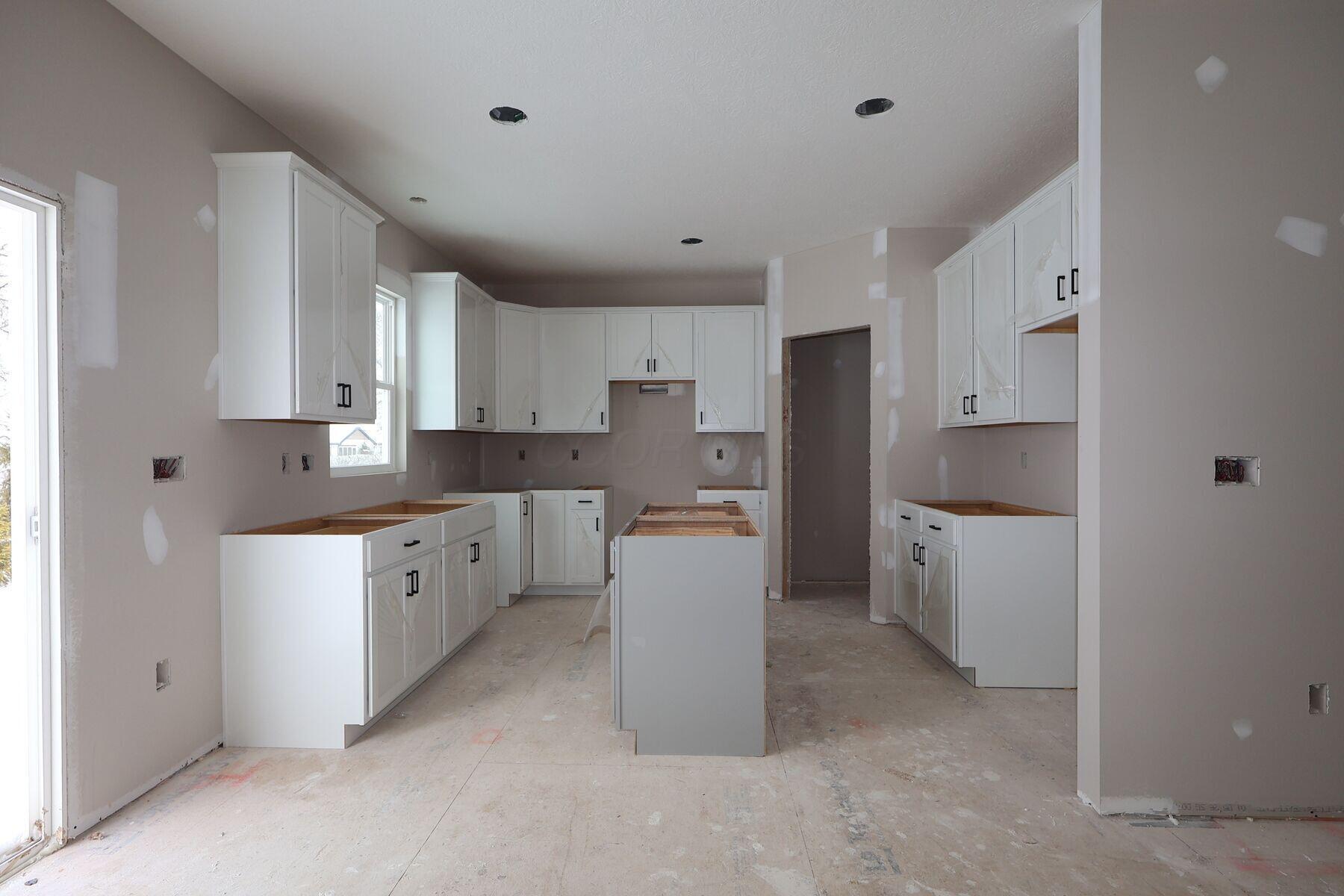 3682 Eagles Landing Drive