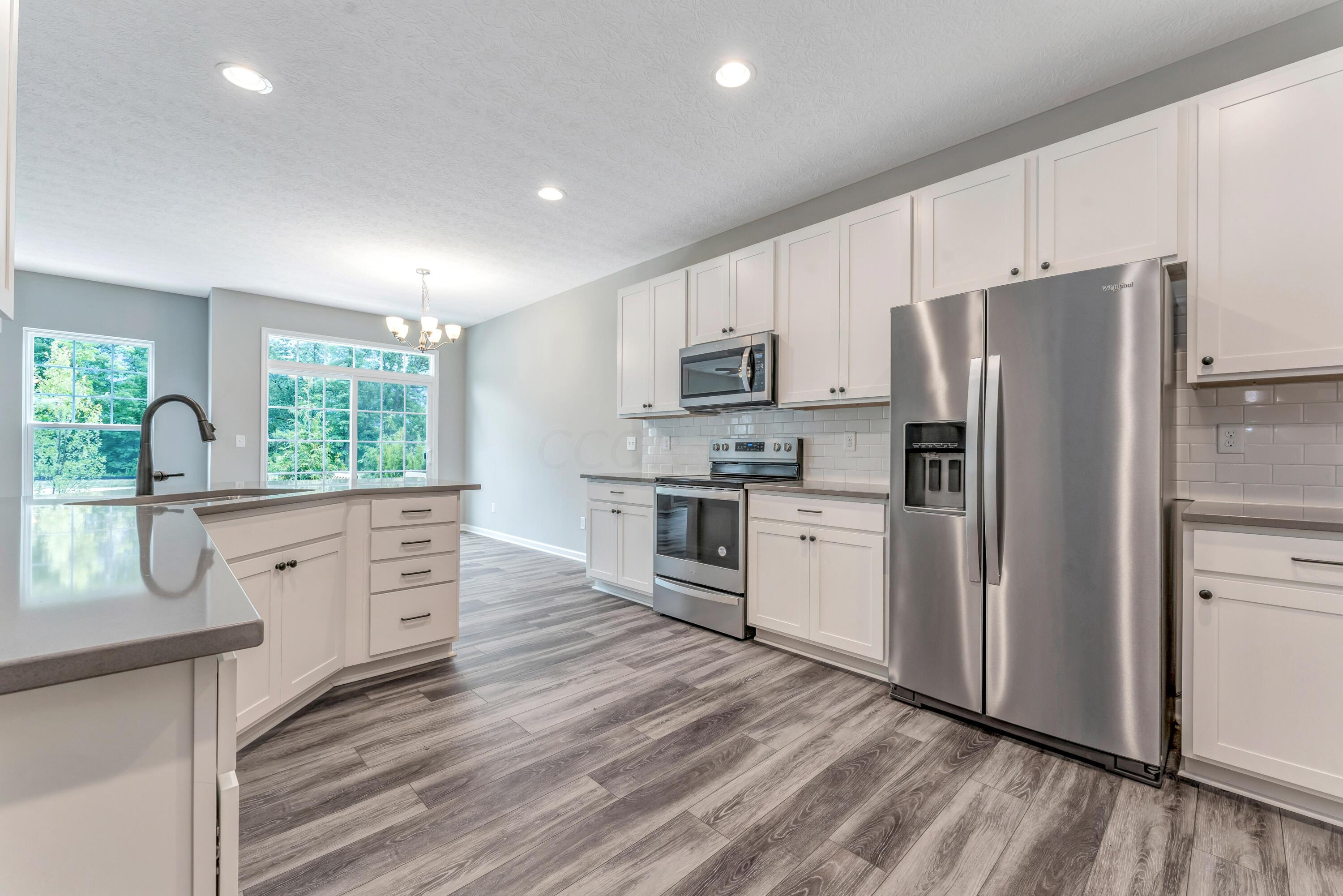1684 Withers Grove Loop, Grove City, Ohio image 13