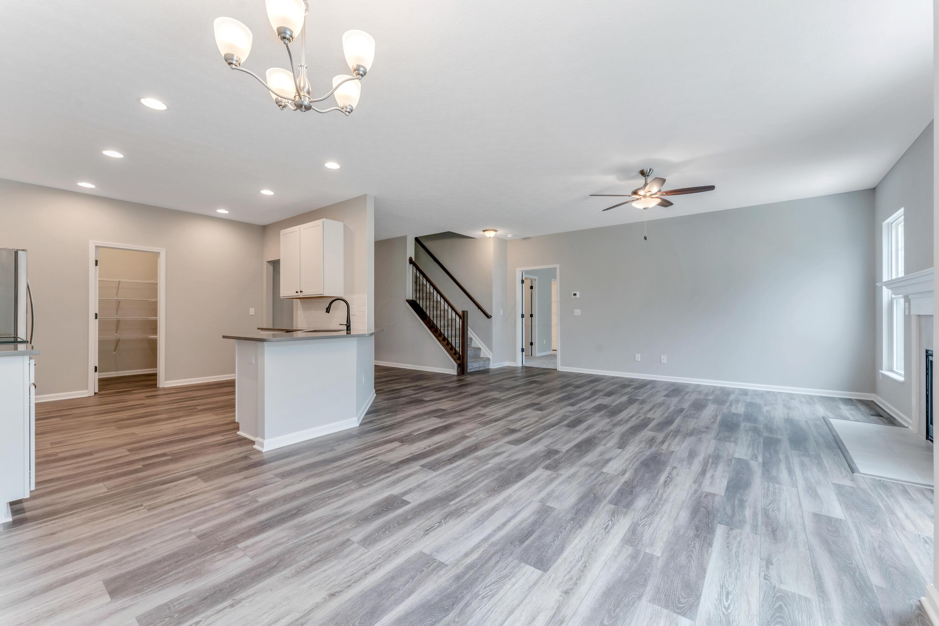 1684 Withers Grove Loop, Grove City, Ohio image 18