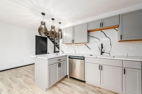 Tiny photo for 5932 Waterview Drive, Hilliard, OH 43026 (MLS # 225045948)