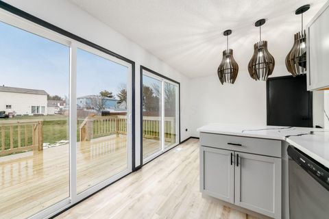 Tiny photo for 5932 Waterview Drive, Hilliard, OH 43026 (MLS # 225045948)