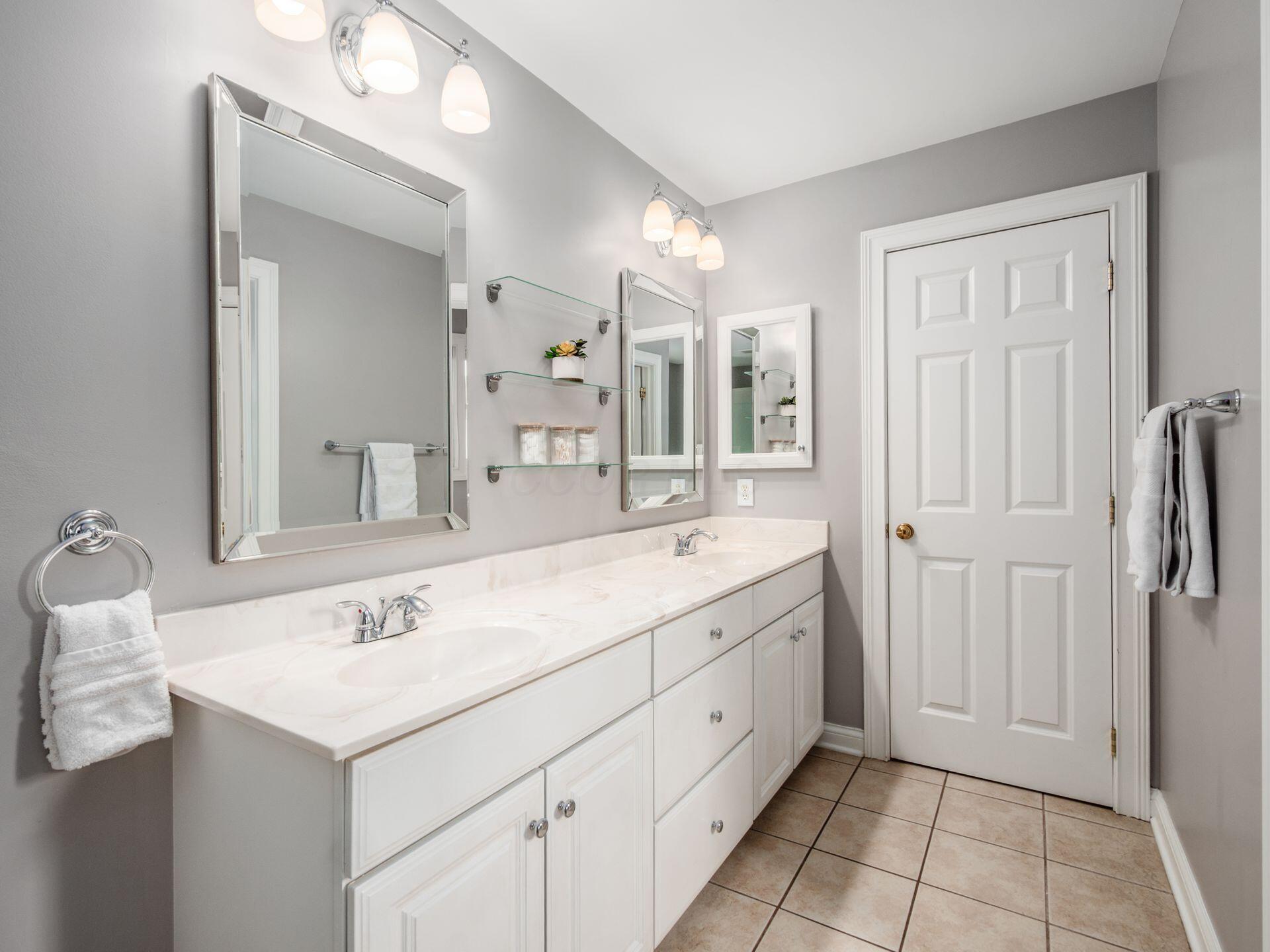 2655 Aikin Circle, Lewis Center, Ohio image 33