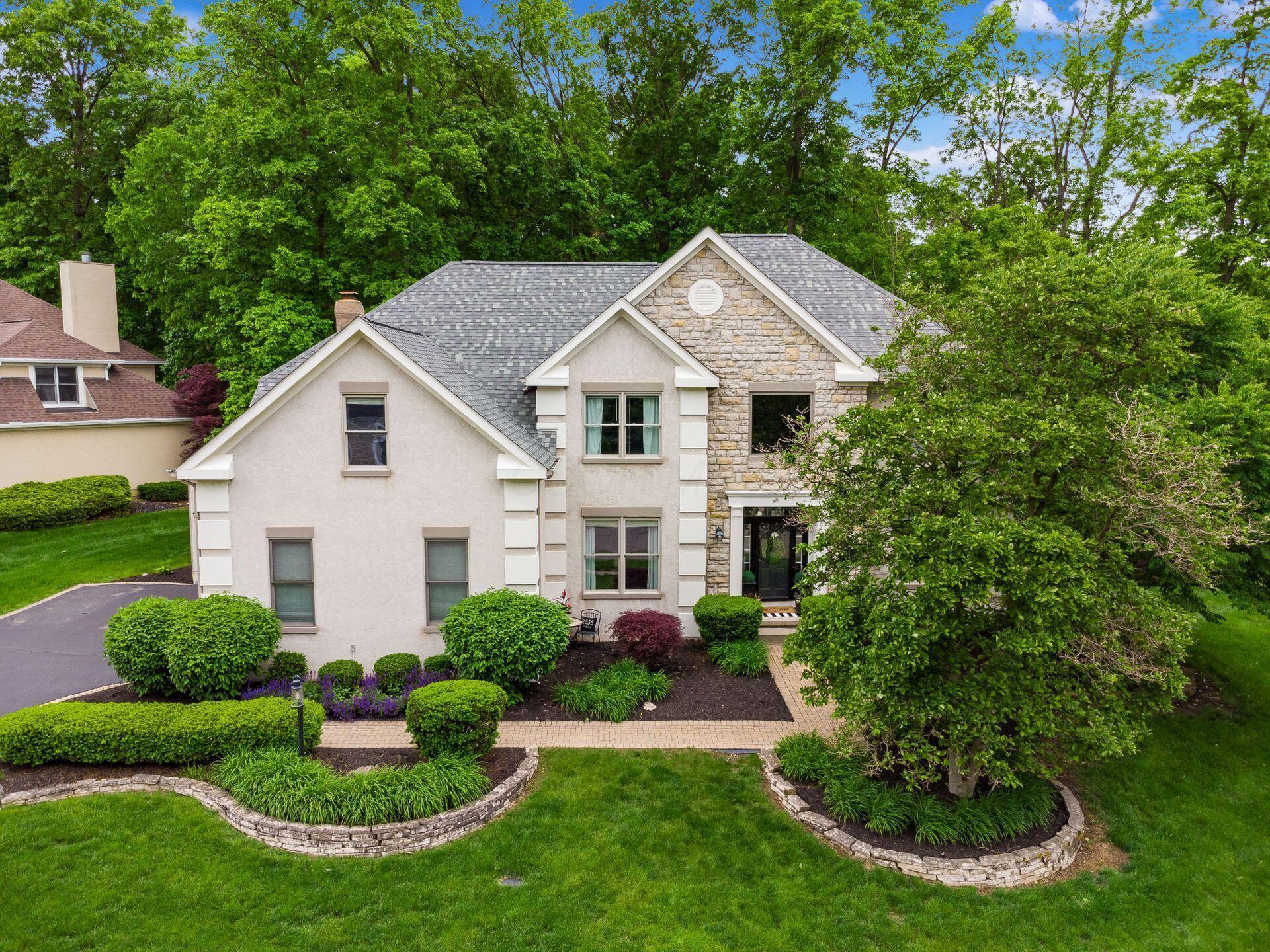 2655 Aikin Circle, Lewis Center, Ohio image 1