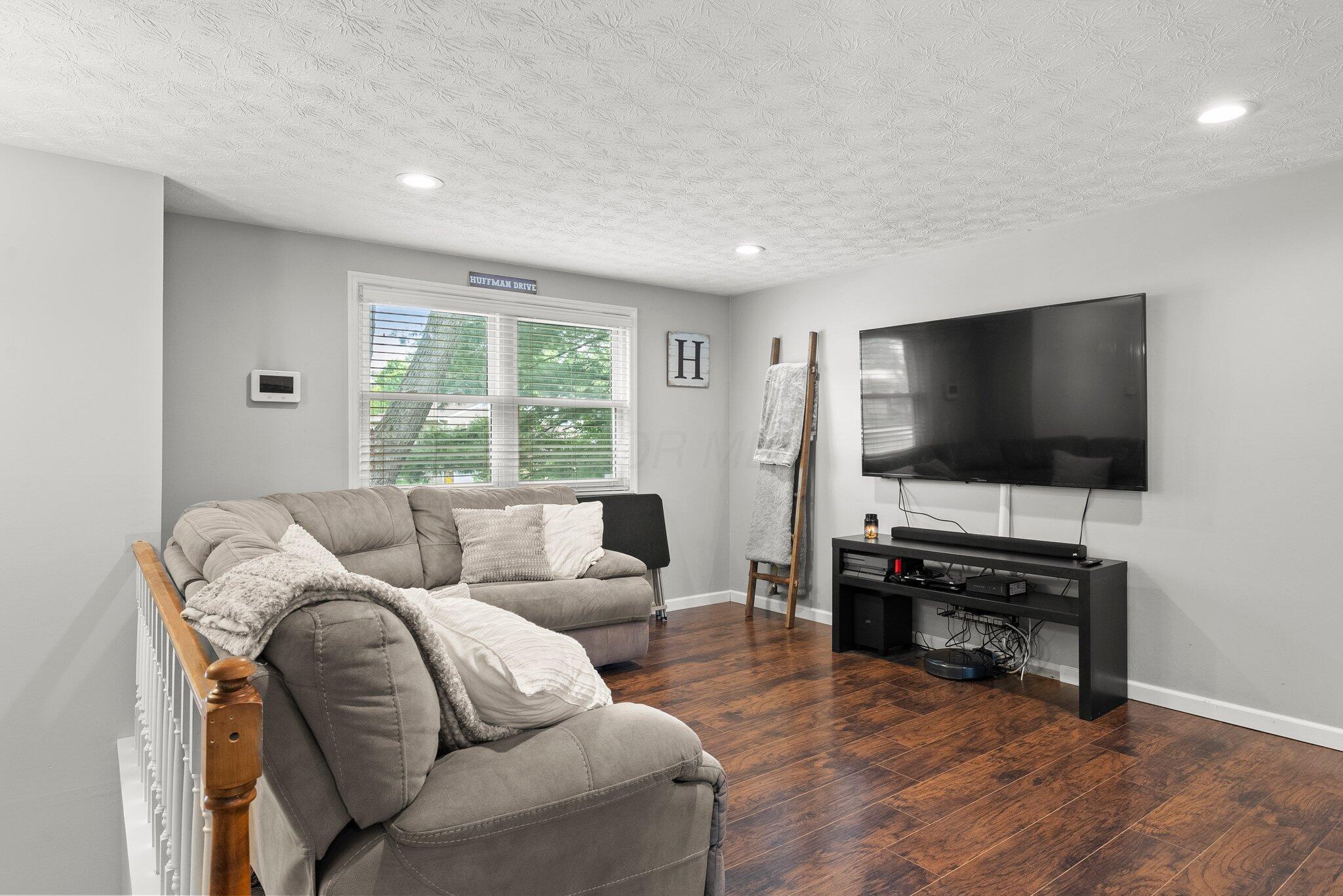 4373 Valley Quail Boulevard, Westerville, Ohio image 6