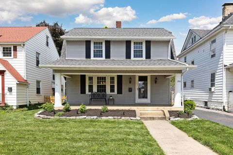 Photo of 206 Jefferson Road, Newark, OH 43055 (MLS # 226016721)