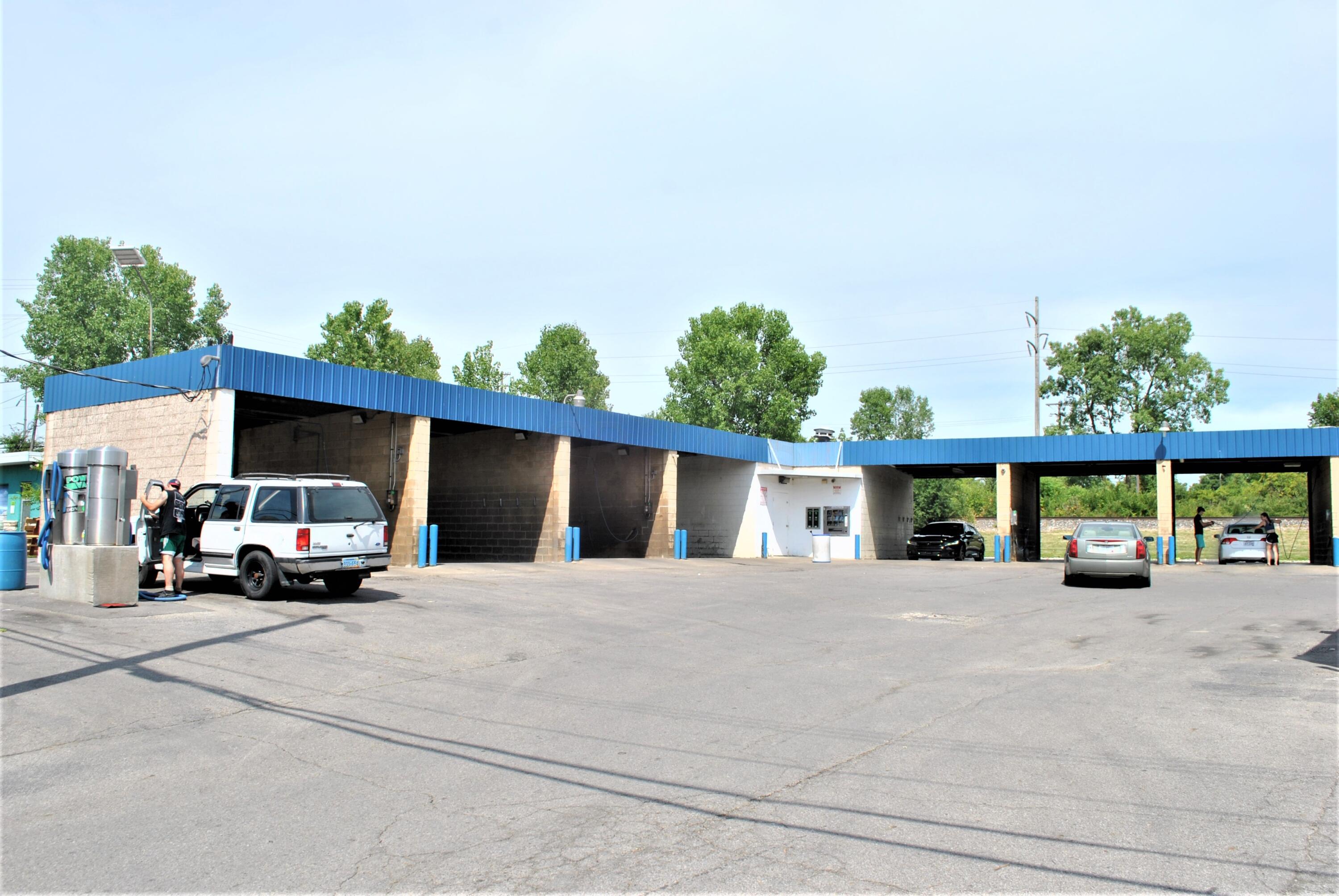 4686 Indianola Avenue