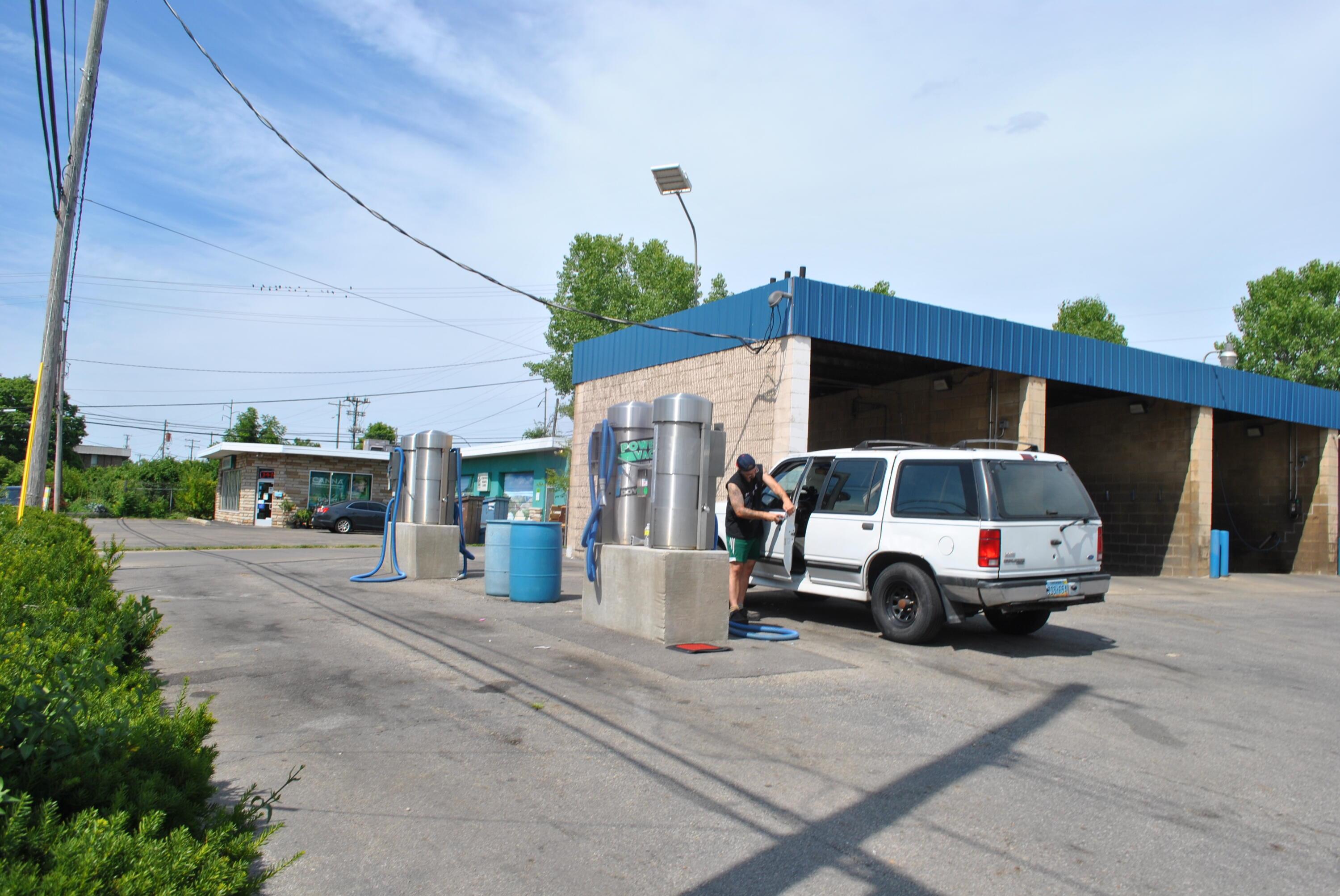 4686 Indianola Avenue