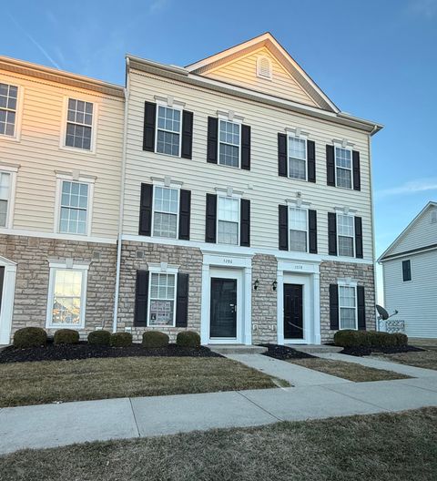 Photo of 5280 Royal Arch Cascade Drive 26 #26, Dublin, OH 43016 (MLS # 226005814)