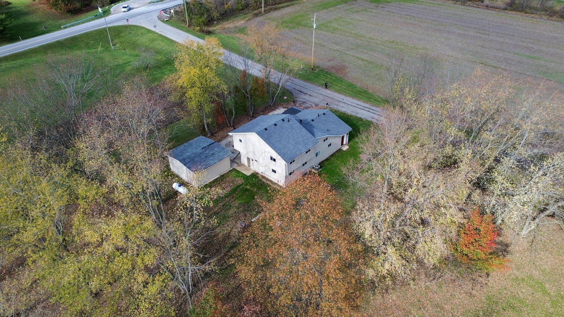 58 Blueview Drive, Etna, Ohio image 8