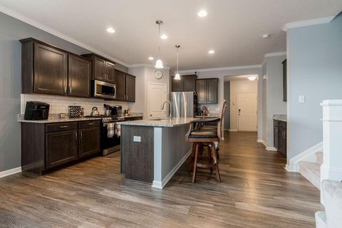 Tiny photo for 123 Schellinger Street, Delaware, OH 43015 (MLS # 226002993)