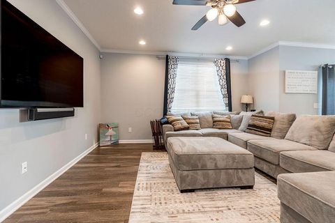 Tiny photo for 123 Schellinger Street, Delaware, OH 43015 (MLS # 226002993)