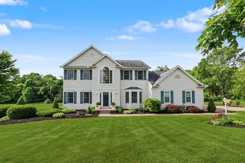 Photo of 2995 Rolling Meadows Drive, Mansfield, OH 44904 (MLS # 226019963)