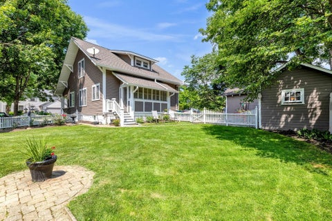 Tiny photo for 21 Elmwood Place, Westerville, OH 43081 (MLS # 226027668)