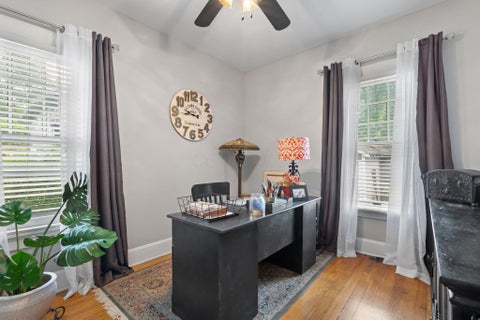 Tiny photo for 21 Elmwood Place, Westerville, OH 43081 (MLS # 226027668)