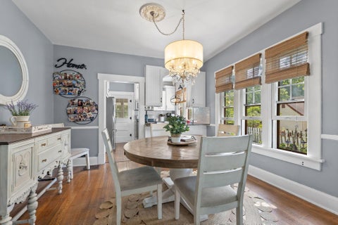 Tiny photo for 21 Elmwood Place, Westerville, OH 43081 (MLS # 226027668)