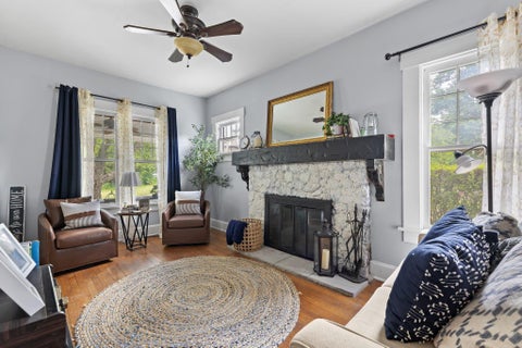 Tiny photo for 21 Elmwood Place, Westerville, OH 43081 (MLS # 226027668)