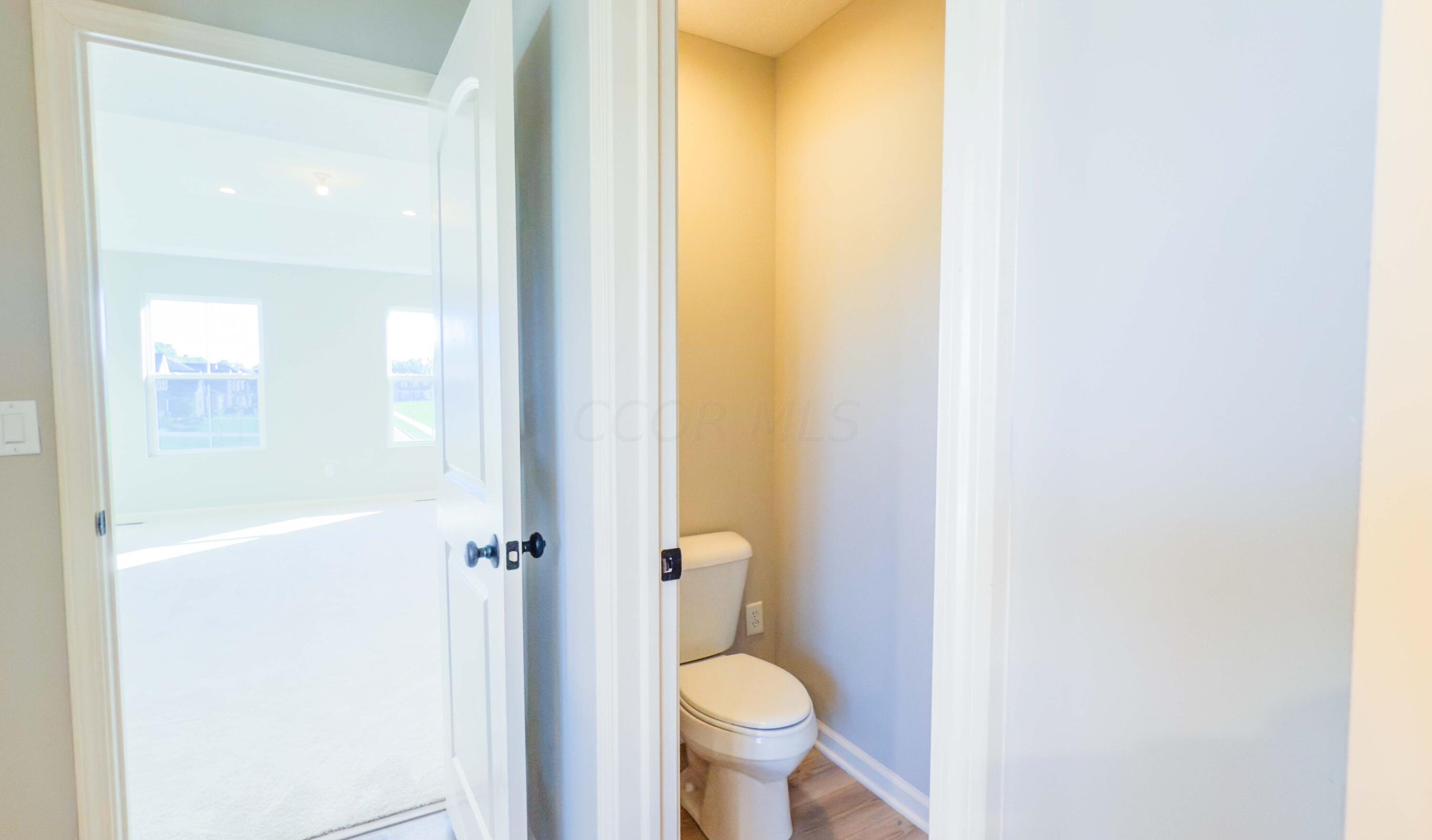 3327 Glenbrook Drive, Delaware, Ohio image 19
