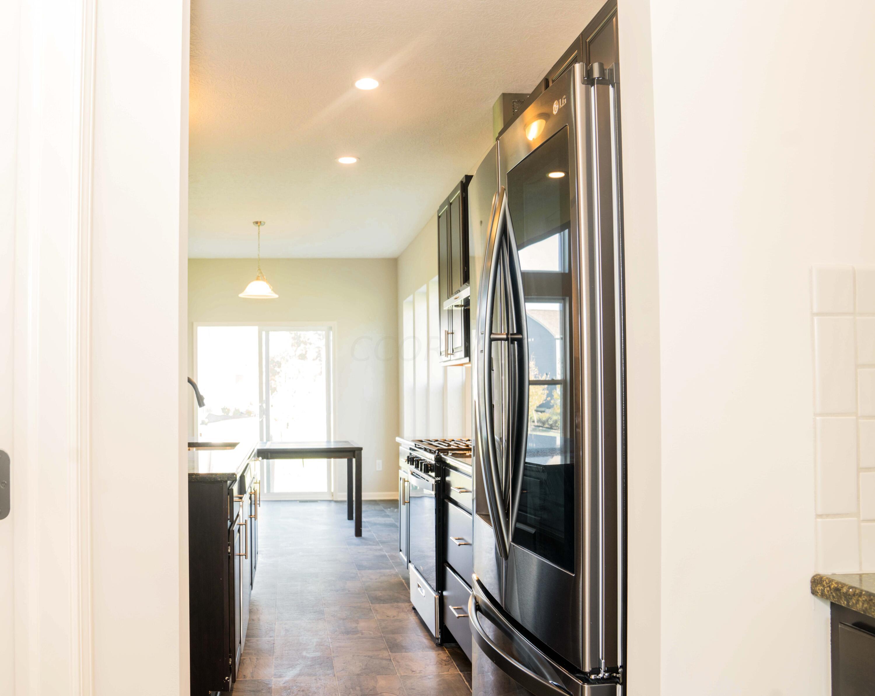 3327 Glenbrook Drive, Delaware, Ohio image 14
