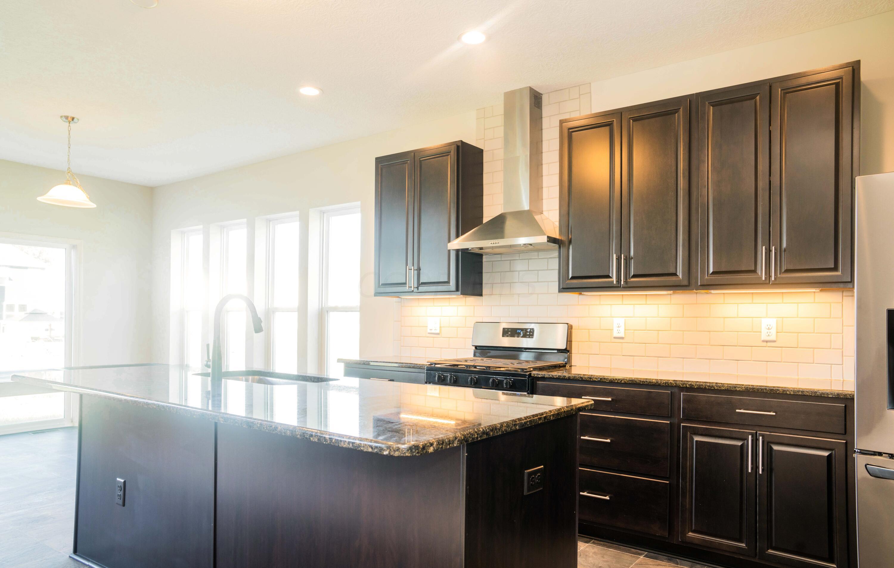 3327 Glenbrook Drive, Delaware, Ohio image 12